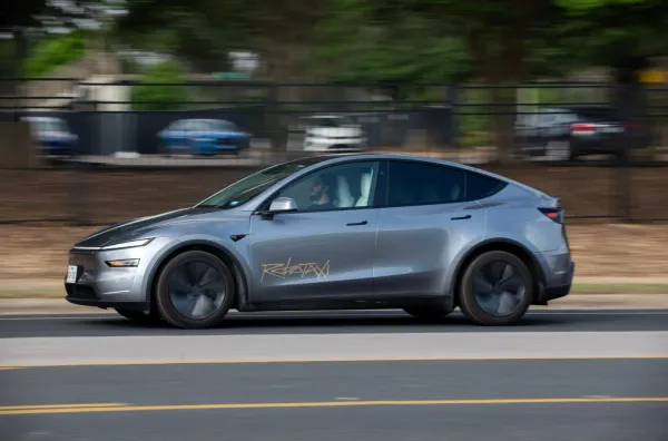 Tesla's Robotaxis Operating in a Regulatory Vacuum Amid Safety Concerns