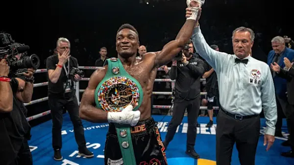 Christian Mbilli Dominates Maciej Sulecki in First Round, Eyes Canelo with Interim Belt